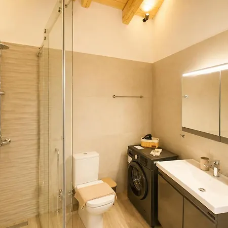 Lithos Luxury בית נופש *