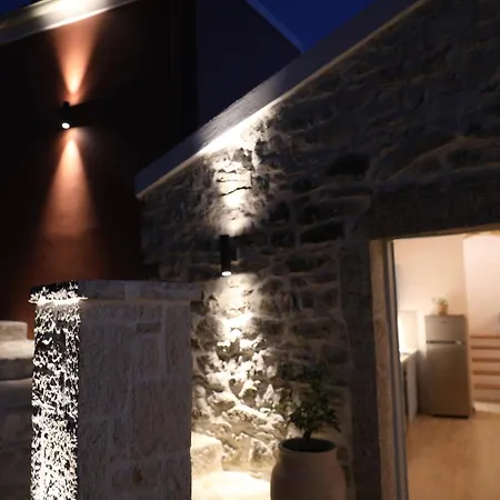 Lithos Luxury בית נופש