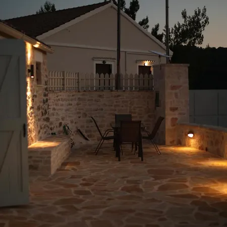 Lithos Luxury Ferienhaus
