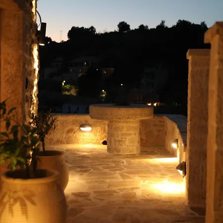 Ferienhaus Lithos Luxury